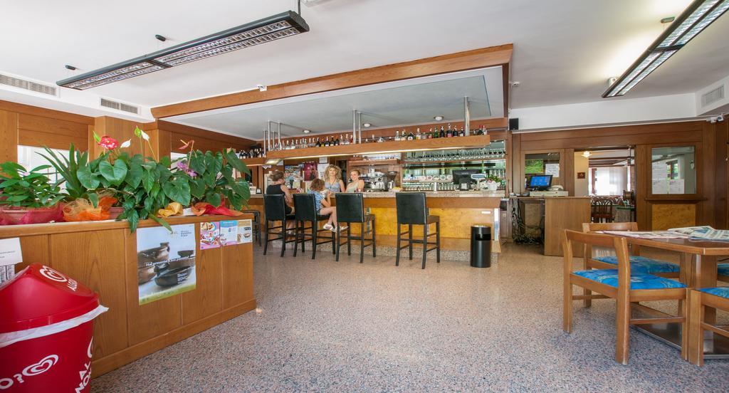 Albergo Sayonara Comano Terme Exterior foto