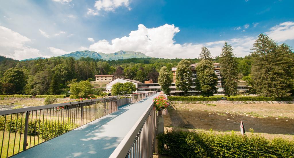 Albergo Sayonara Comano Terme Exterior foto